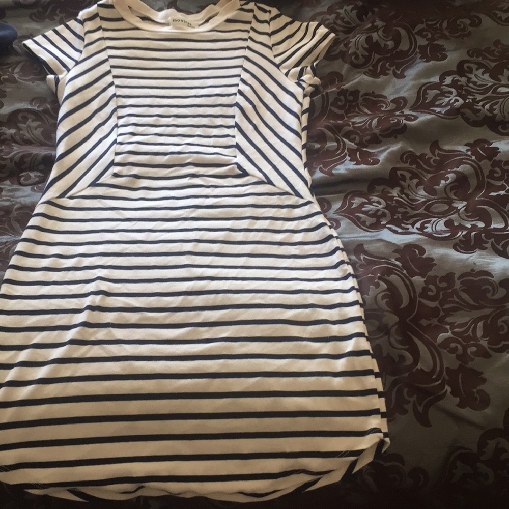 Stripped bodycon dress